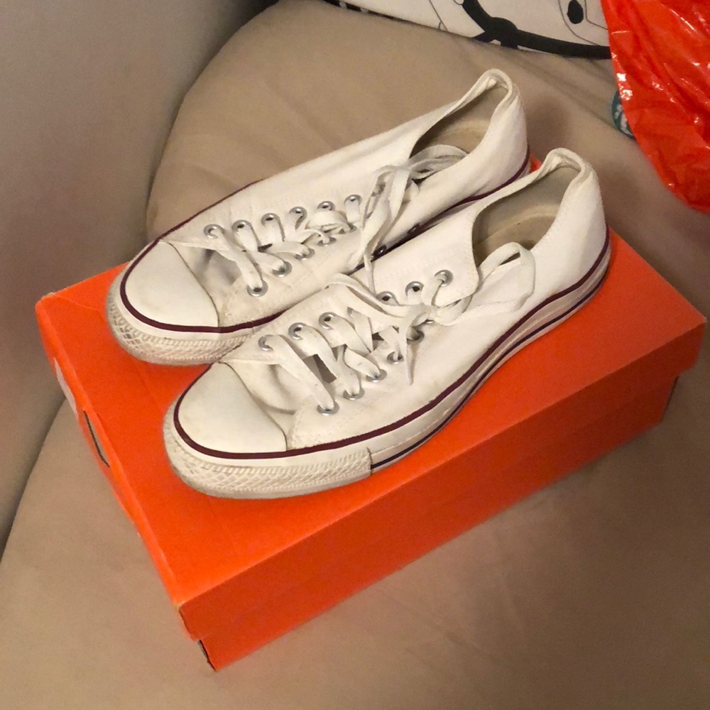 White Chuck Taylor Converse